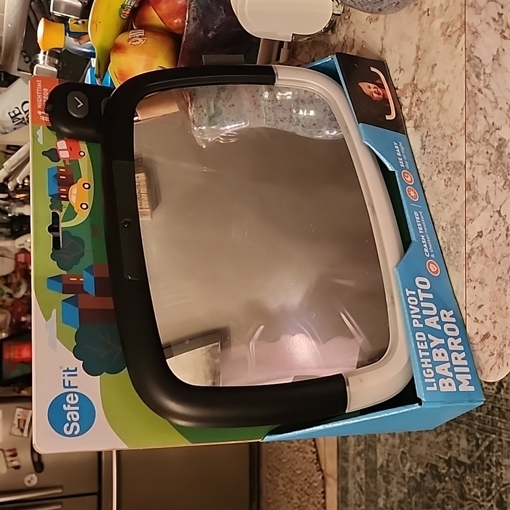 Baby Auto Mirror by SafeFit